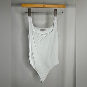 Aritzia Contour Squareneck Bodysuit